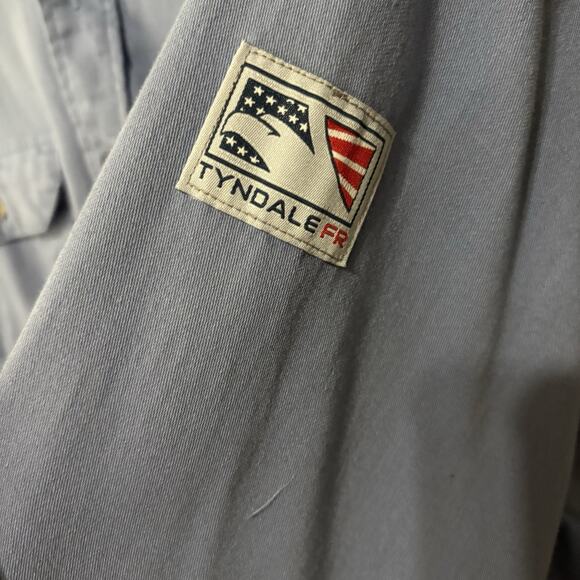 Tyndale FR Flame Resistant Shirt Mens Sz L Blue Pockets Workwear Utility USA - Picture 3 of 9